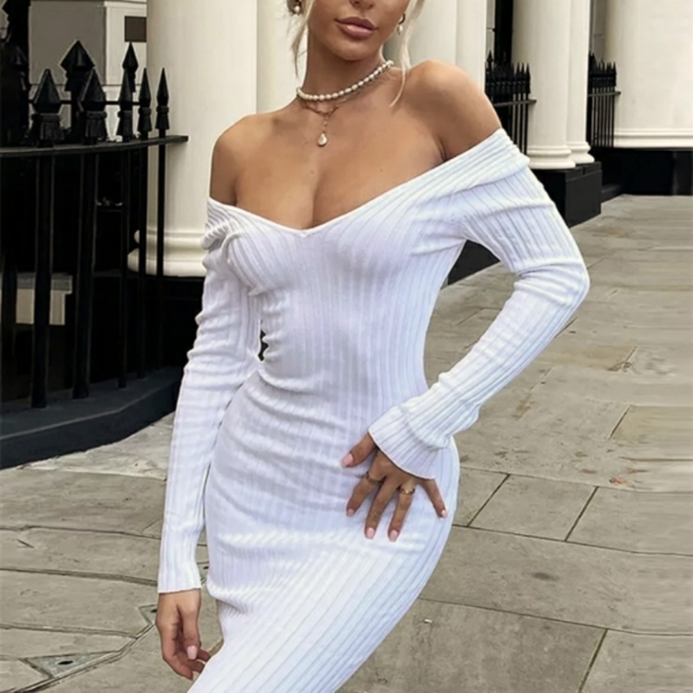 Long Sleeve V-Neck Ribbed Knit Midi Dress